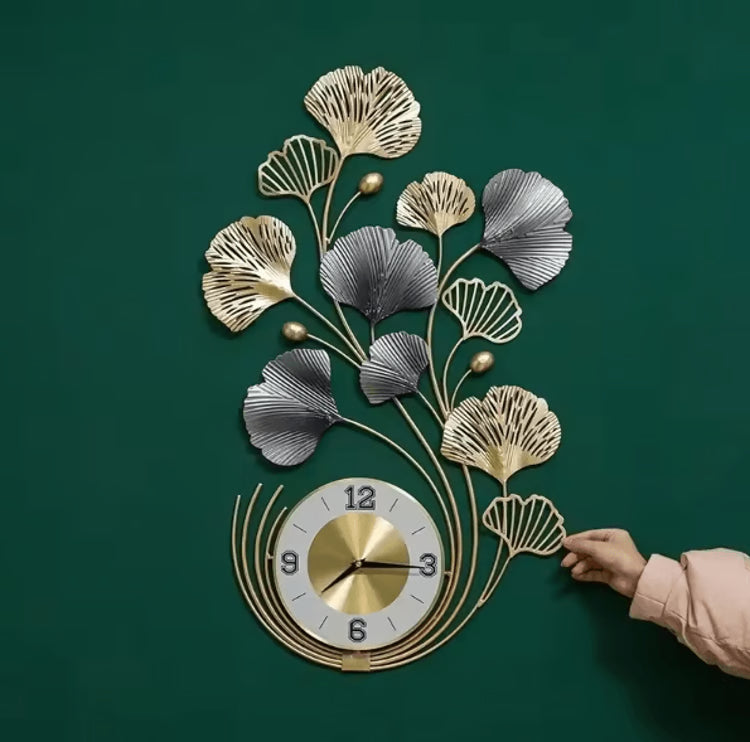 Ginkgo Biloba Metal Wall Clock – Large Silent Decorative Art for Living Room & Modern Home