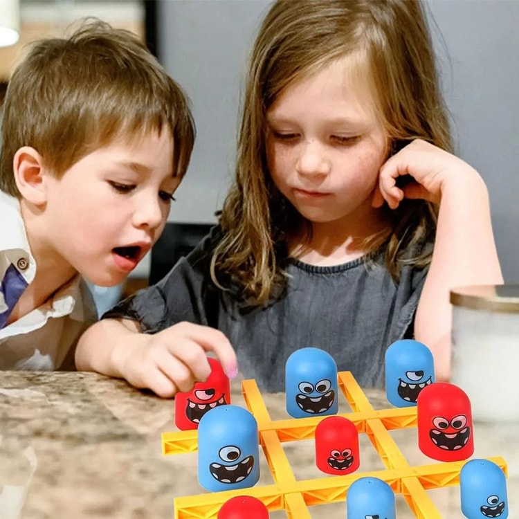Tic Tac Toe Board Game – Multiplayer Strategy Game for Kids & Adults